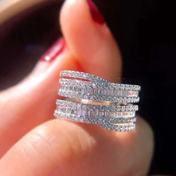 Huitan Šumivé Bílé Zirkony Prsteny Full Bling Ledový, Dámské Prst Doplňky pro Svatební Party Prohlášení Šperky