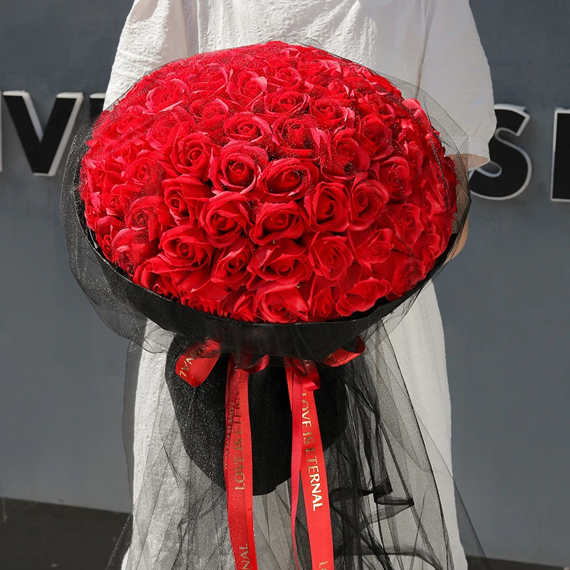 99 růže kytice simulace mýdlo květiny pro přítelkyni na Valentýna dárek námluvy návrh manželství výročí přiznání - 1